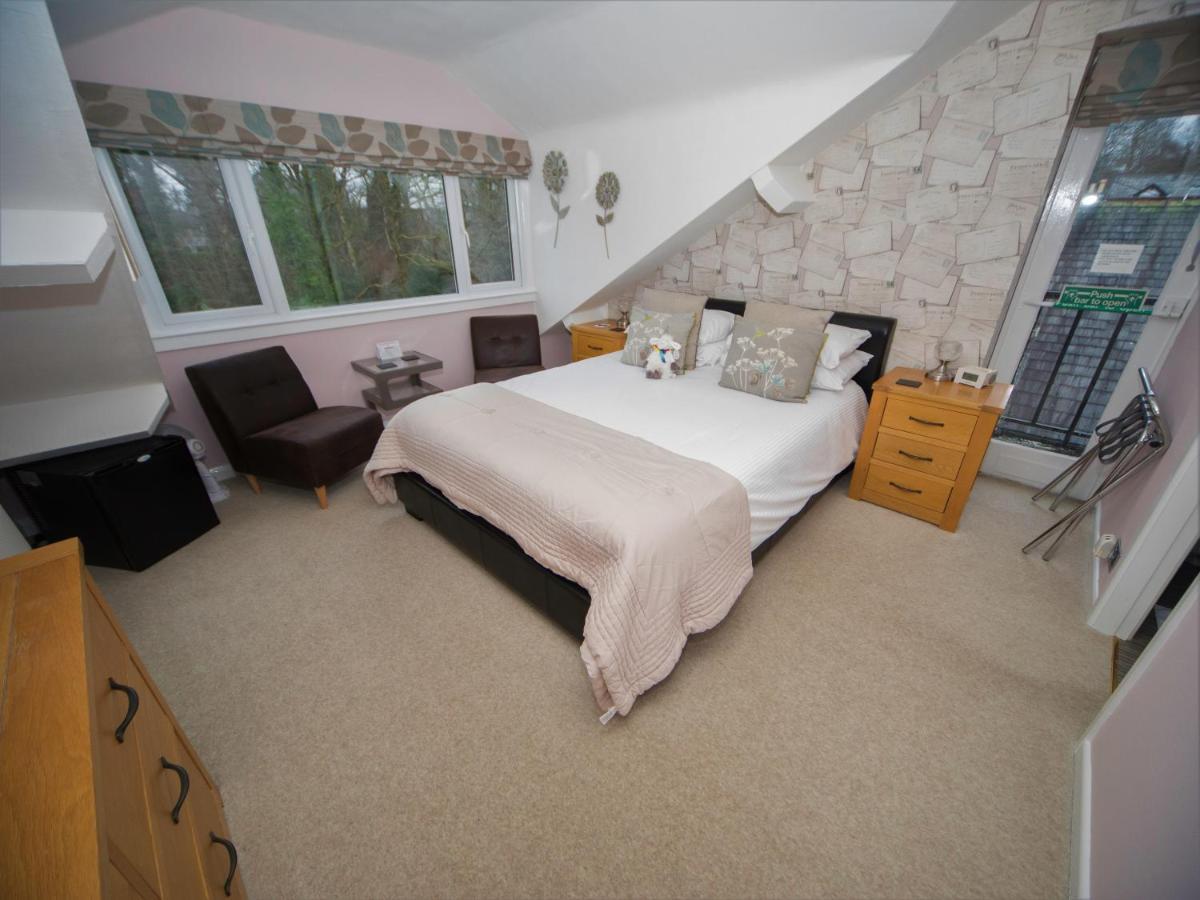 Glenville House - Adults Only - Incl Free Off-Site Health Club With Swimming Pool, Hot Tub, Sauna & Steam Room Bowness-on-Windermere Exterior photo